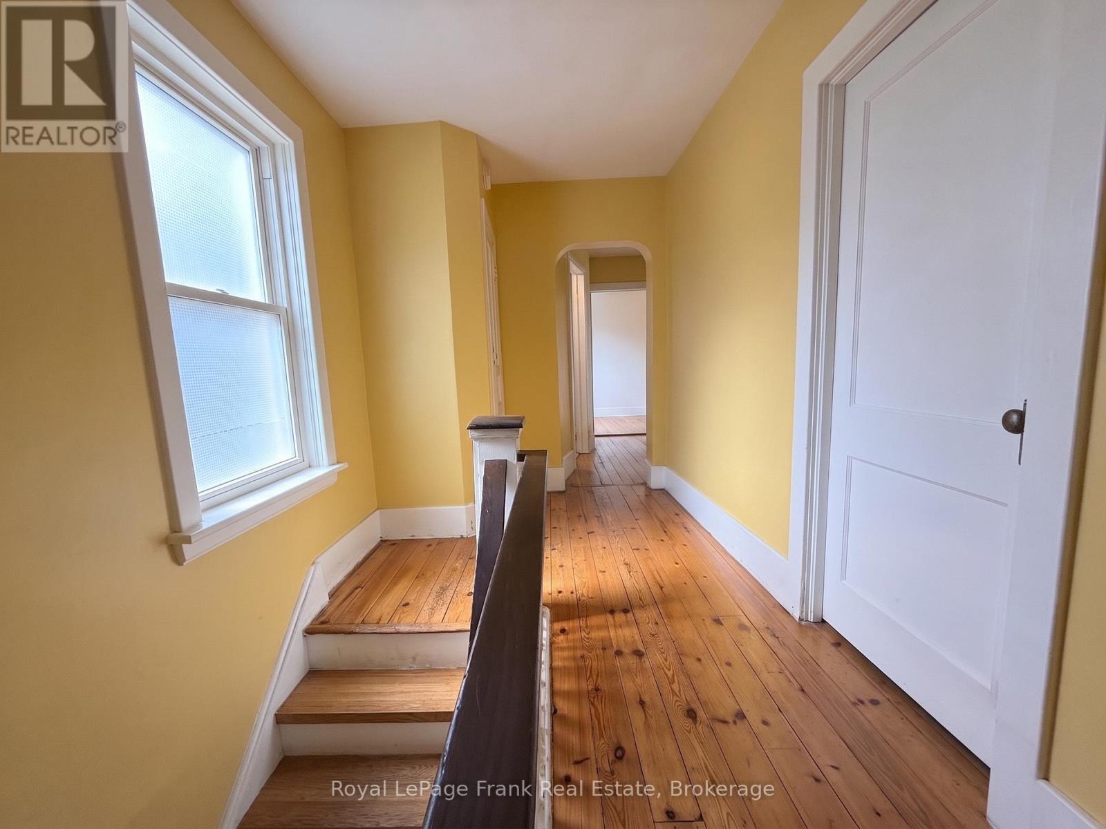 672 Romaine Street, Peterborough (Otonabee Ward 1), Ontario  K9J 2E4 - Photo 13 - X13830948