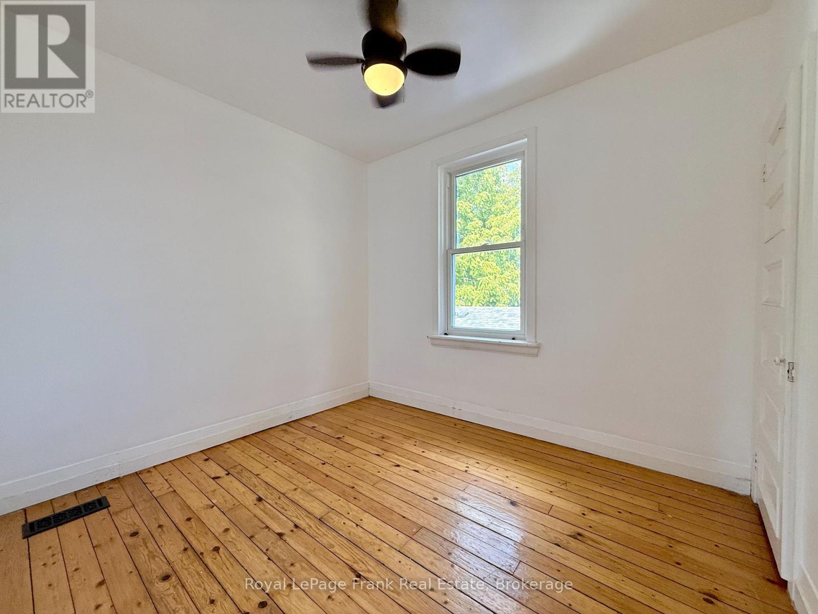 672 Romaine Street, Peterborough (Otonabee Ward 1), Ontario  K9J 2E4 - Photo 18 - X13830948