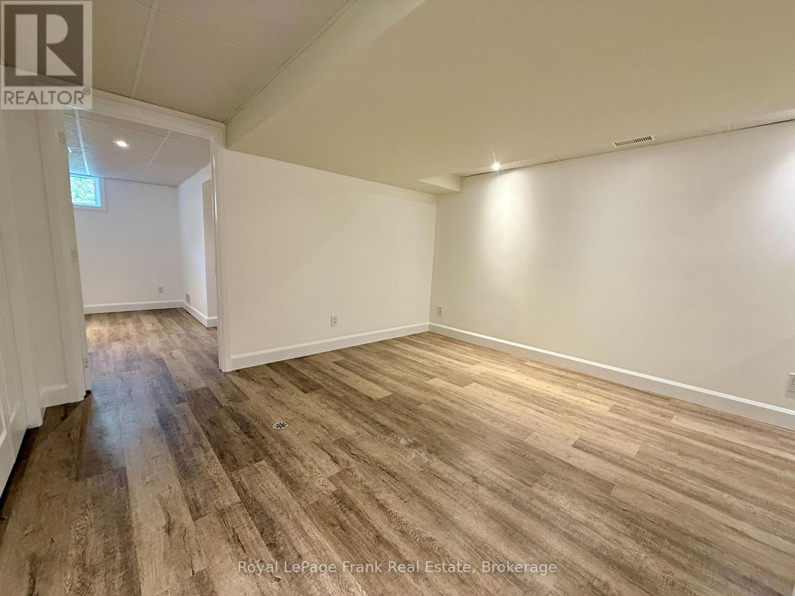 672 Romaine Street, Peterborough (Otonabee Ward 1), Ontario  K9J 2E4 - Photo 22 - X13830948