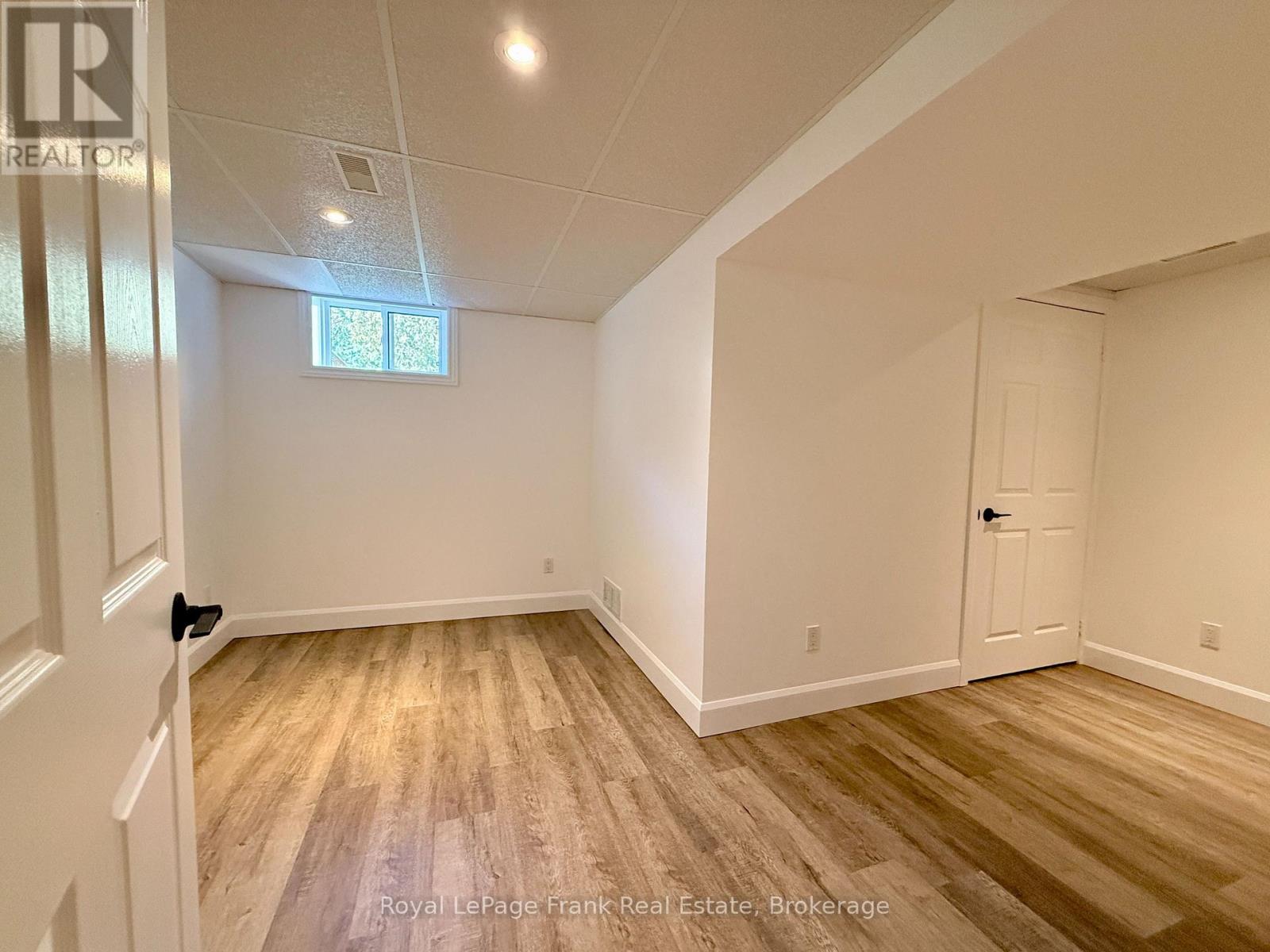 672 Romaine Street, Peterborough (Otonabee Ward 1), Ontario  K9J 2E4 - Photo 25 - X13830948