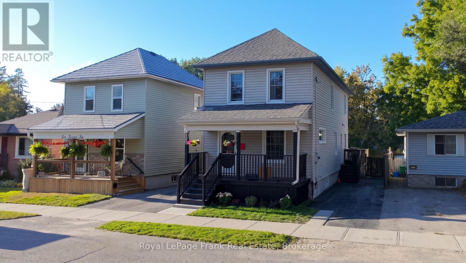 672 Romaine Street, Peterborough (Otonabee Ward 1), Ontario  K9J 2E4 - Photo 4 - X13830948