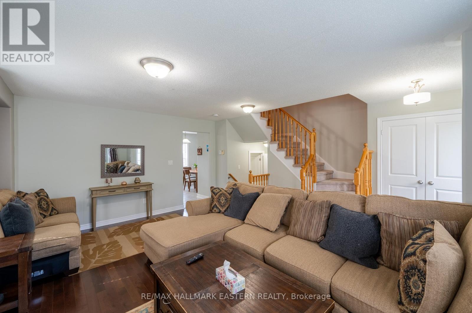 247 Bowen Drive, Peterborough (Northcrest Ward 5), Ontario  K9H 0B8 - Photo 10 - X13831724
