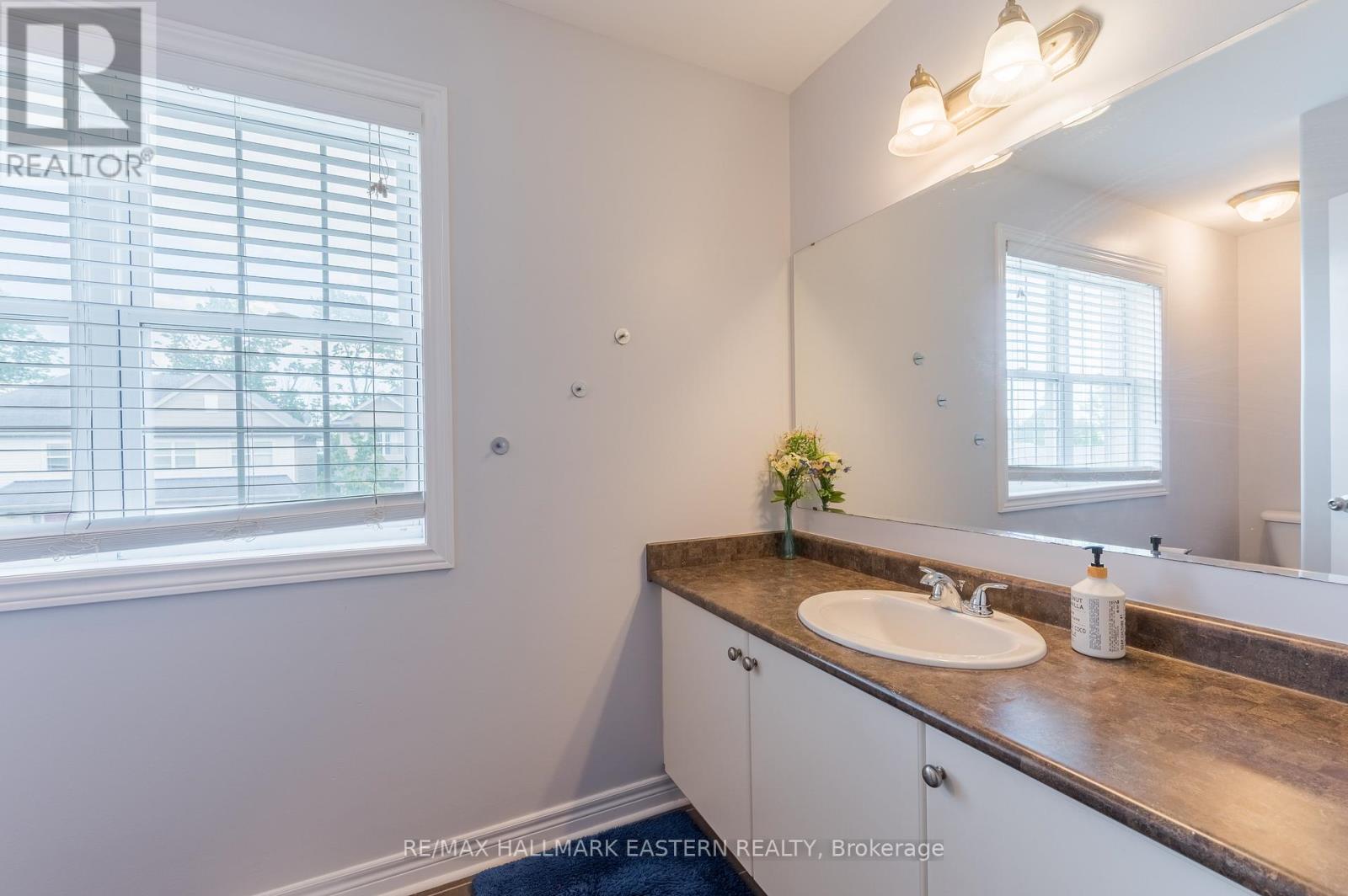 247 Bowen Drive, Peterborough (Northcrest Ward 5), Ontario  K9H 0B8 - Photo 33 - X13831724