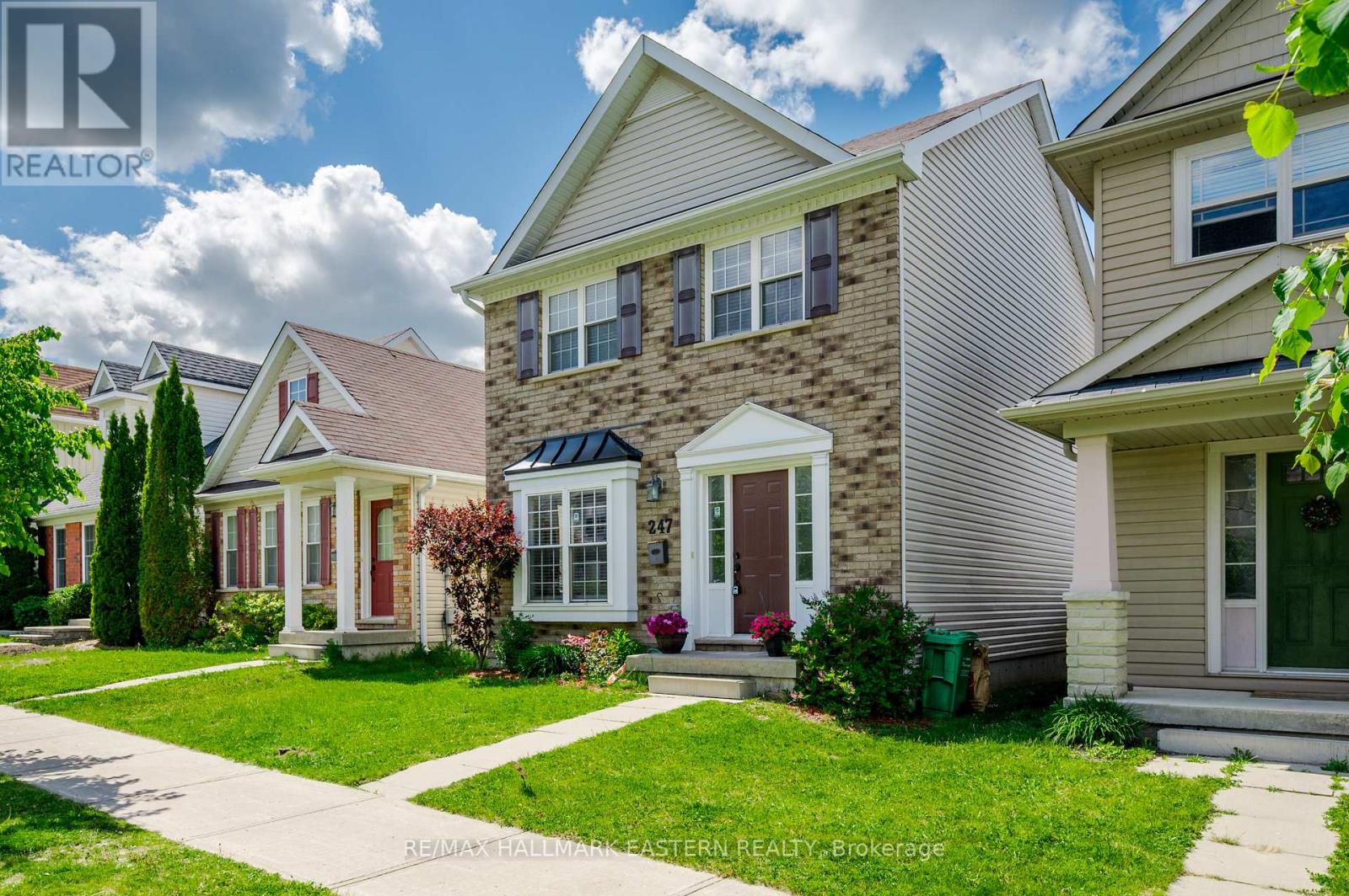 247 Bowen Drive, Peterborough (Northcrest Ward 5), Ontario  K9H 0B8 - Photo 4 - X13831724