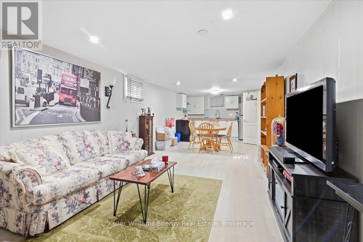 30 Dominion Drive, Kawartha Lakes (Lindsay), Ontario  K9V 1H7 - Photo 24 - X13834472
