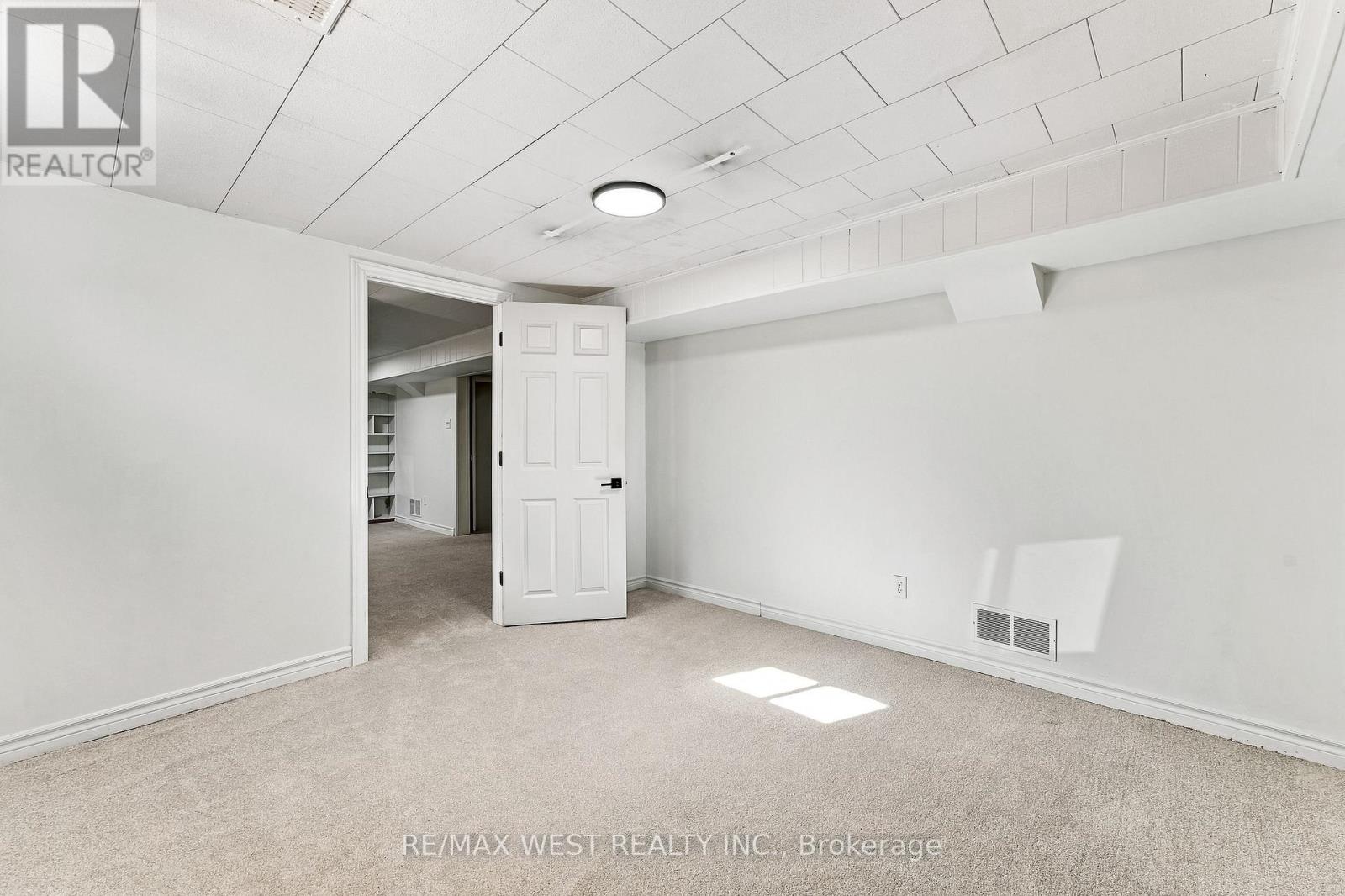 1271 Franklin Drive, Peterborough (Northcrest Ward 5), Ontario  K9H 6Z3 - Photo 26 - X13835078