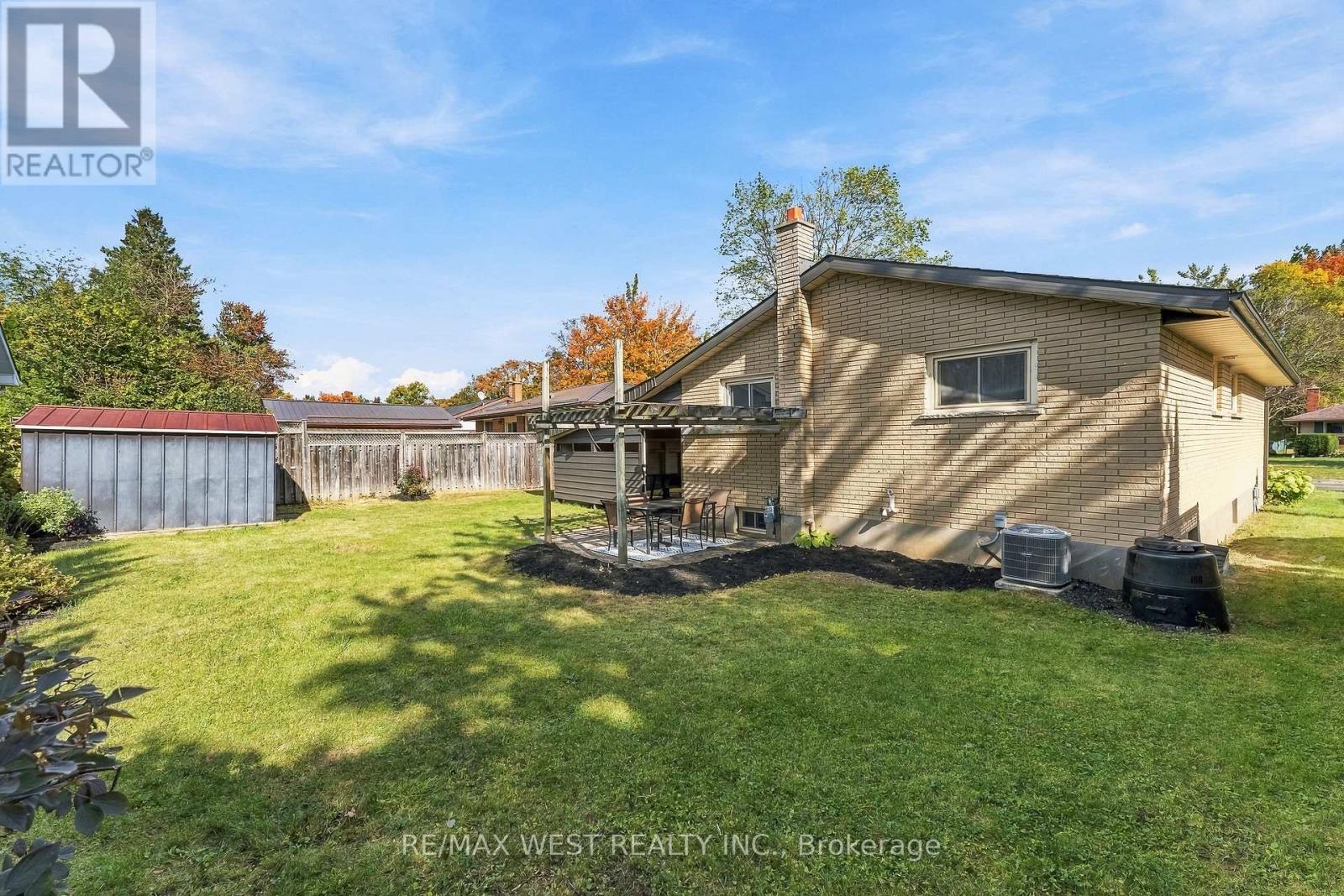 1271 Franklin Drive, Peterborough (Northcrest Ward 5), Ontario  K9H 6Z3 - Photo 35 - X13835078