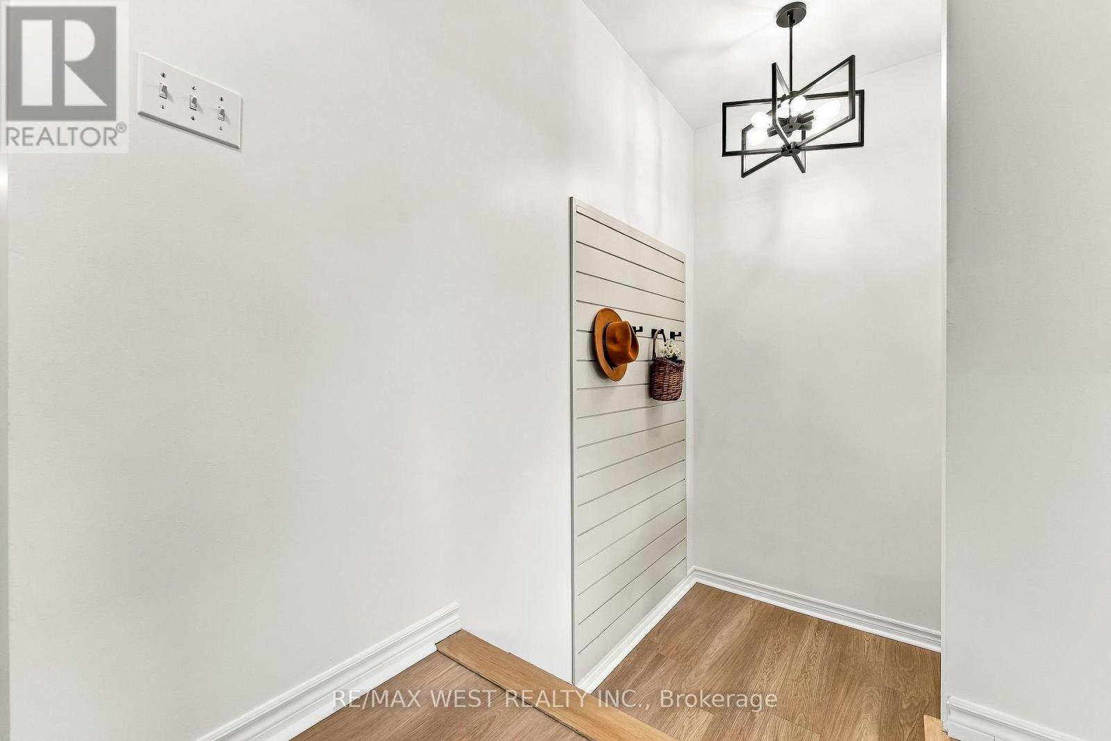 1271 Franklin Drive, Peterborough (Northcrest Ward 5), Ontario  K9H 6Z3 - Photo 7 - X13835078