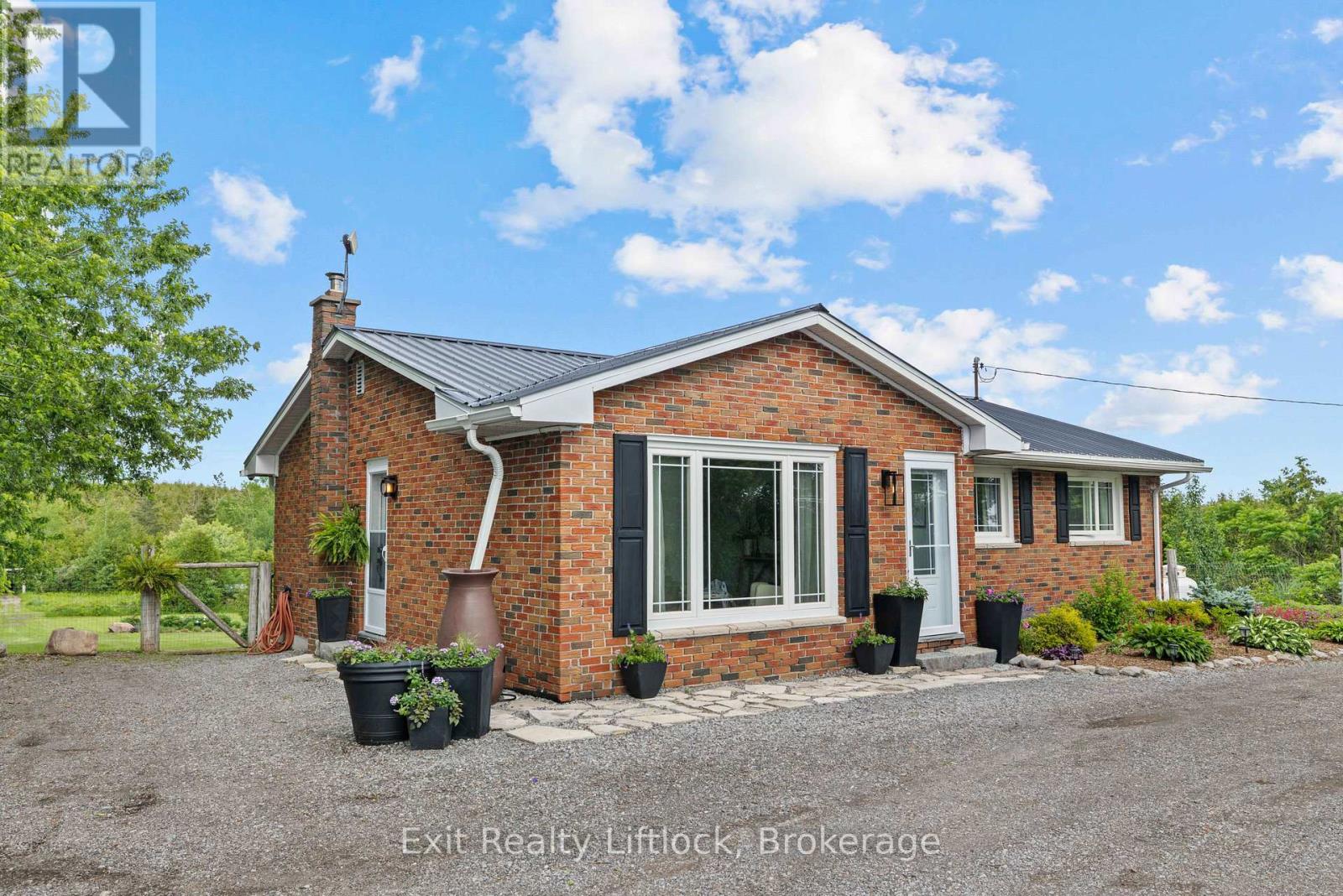 2917 Highway 28, Douro-Dummer, Ontario  K0L 2H0 - Photo 2 - X13835812