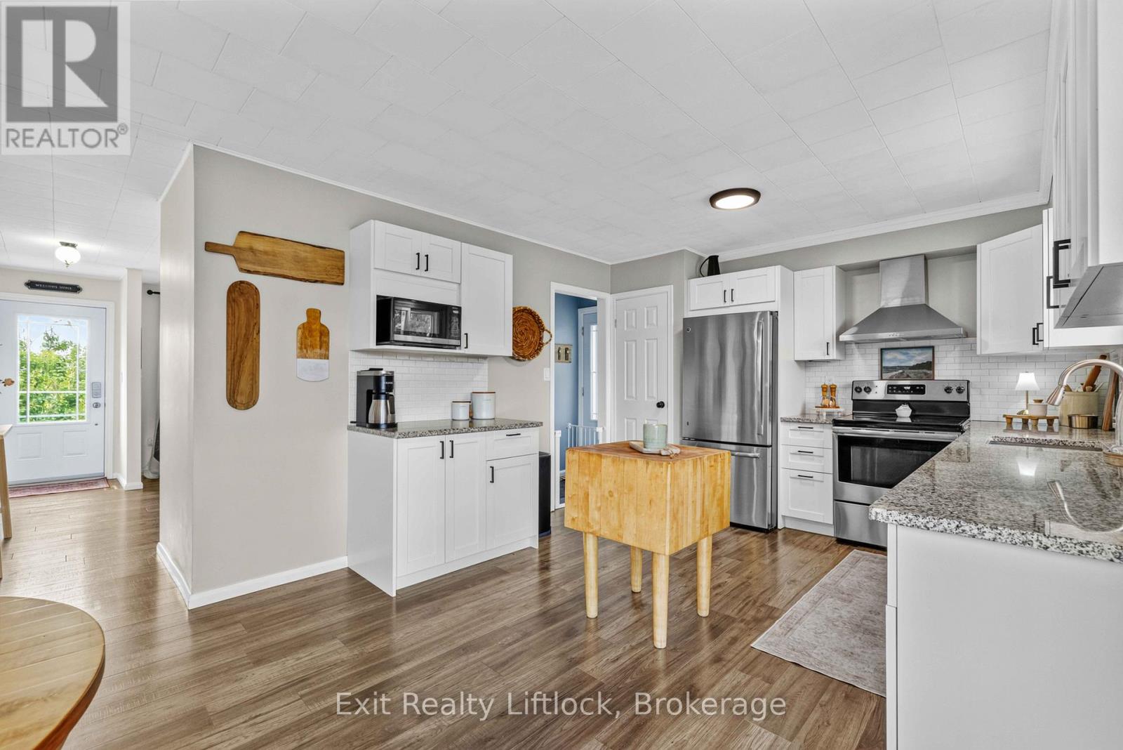 2917 Highway 28, Douro-Dummer, Ontario  K0L 2H0 - Photo 4 - X13835812