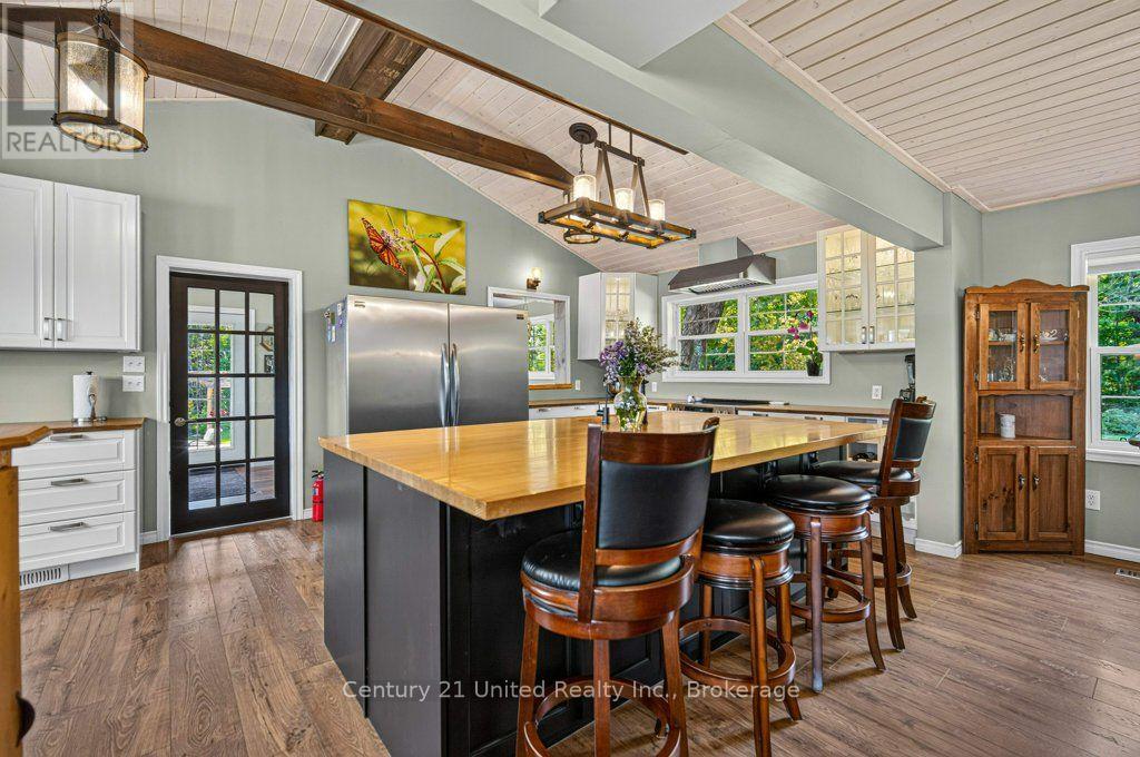 37 Northey's Bay Road, North Kawartha, Ontario  K0L 3E0 - Photo 14 - X13836772