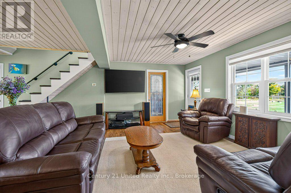 37 Northey's Bay Road, North Kawartha, Ontario  K0L 3E0 - Photo 16 - X13836772