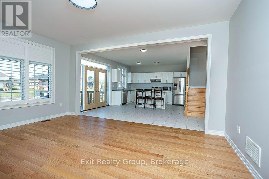 15 Summer Breeze Drive, Quinte West (Murray Ward), Ontario  K0L 1L0 - Photo 18 - X13837184