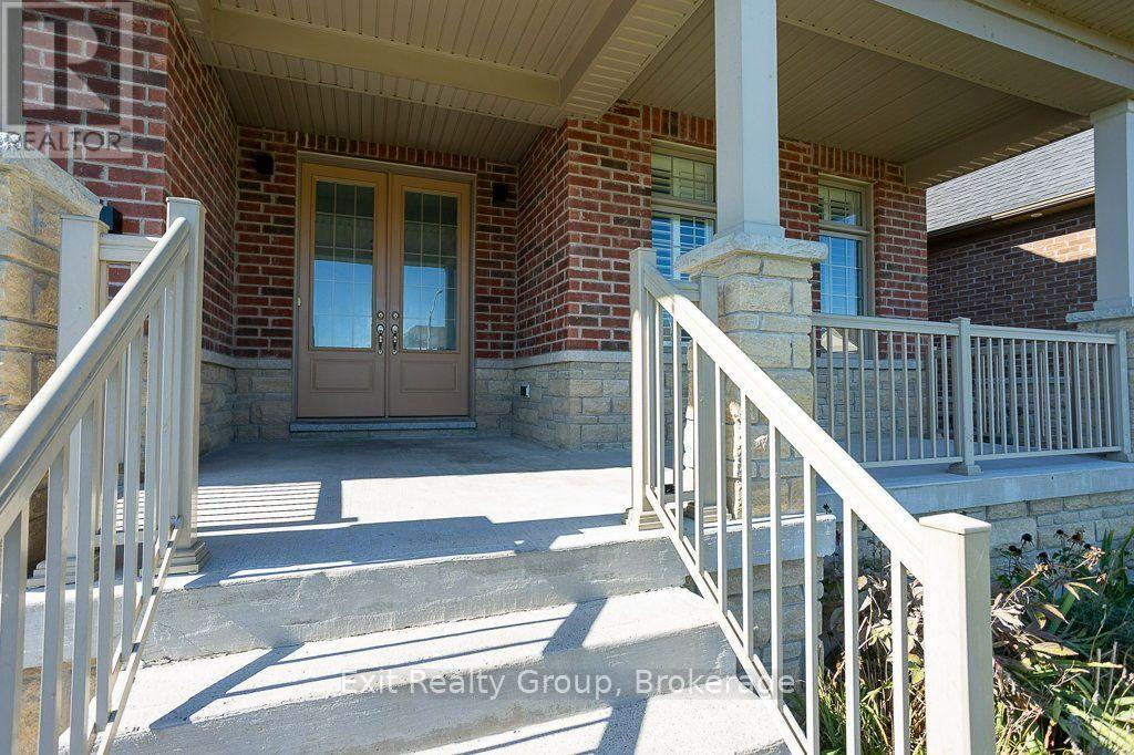 15 Summer Breeze Drive, Quinte West (Murray Ward), Ontario  K0L 1L0 - Photo 2 - X13837184