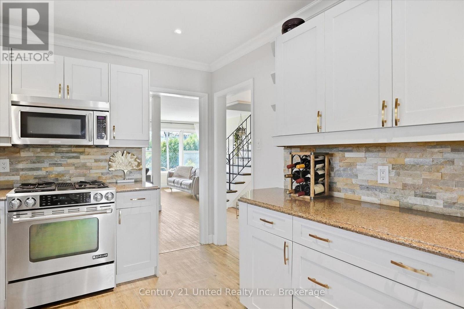 854 Kawartha Drive, Peterborough (Monaghan Ward 2), Ontario  K9J 6L3 - Photo 11 - X13838680