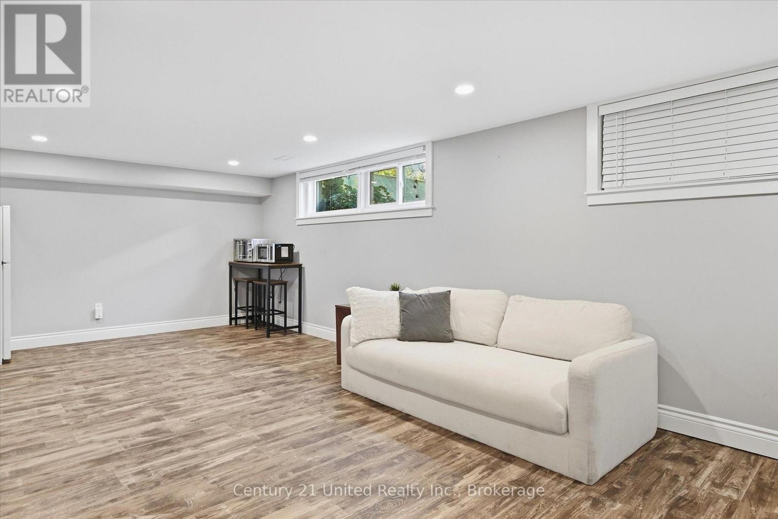 854 Kawartha Drive, Peterborough (Monaghan Ward 2), Ontario  K9J 6L3 - Photo 22 - X13838680