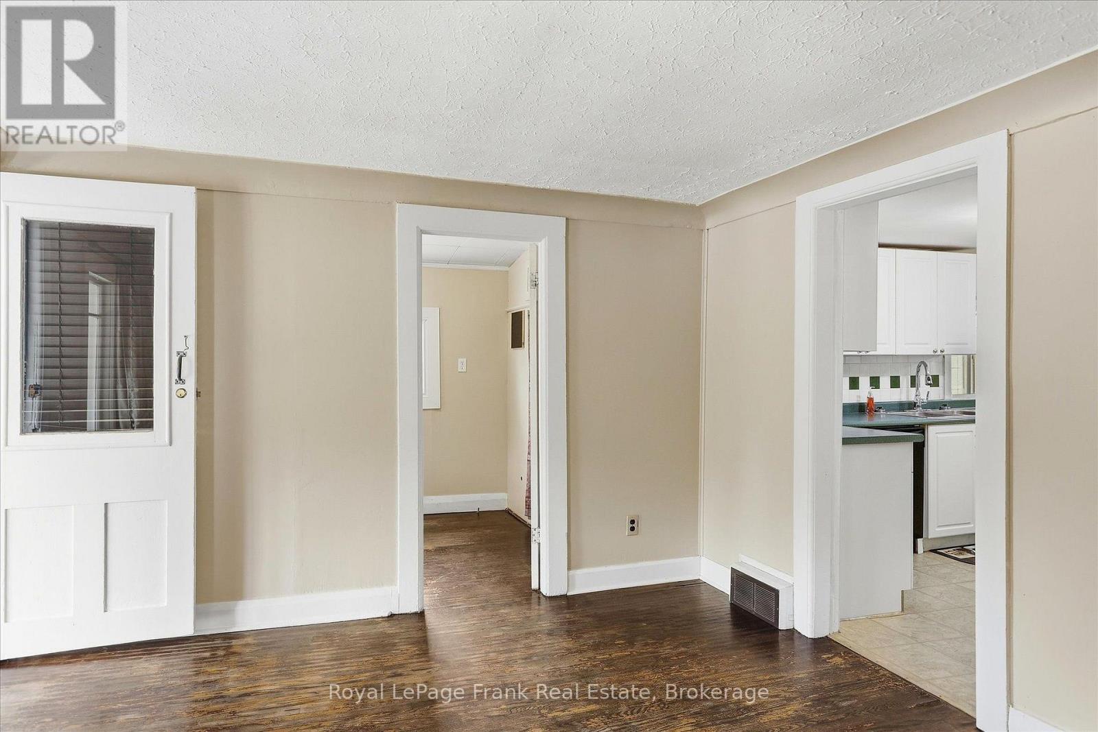 73 Lindsay Street N, Kawartha Lakes (Lindsay), Ontario  K9V 1T7 - Photo 6 - X13838790