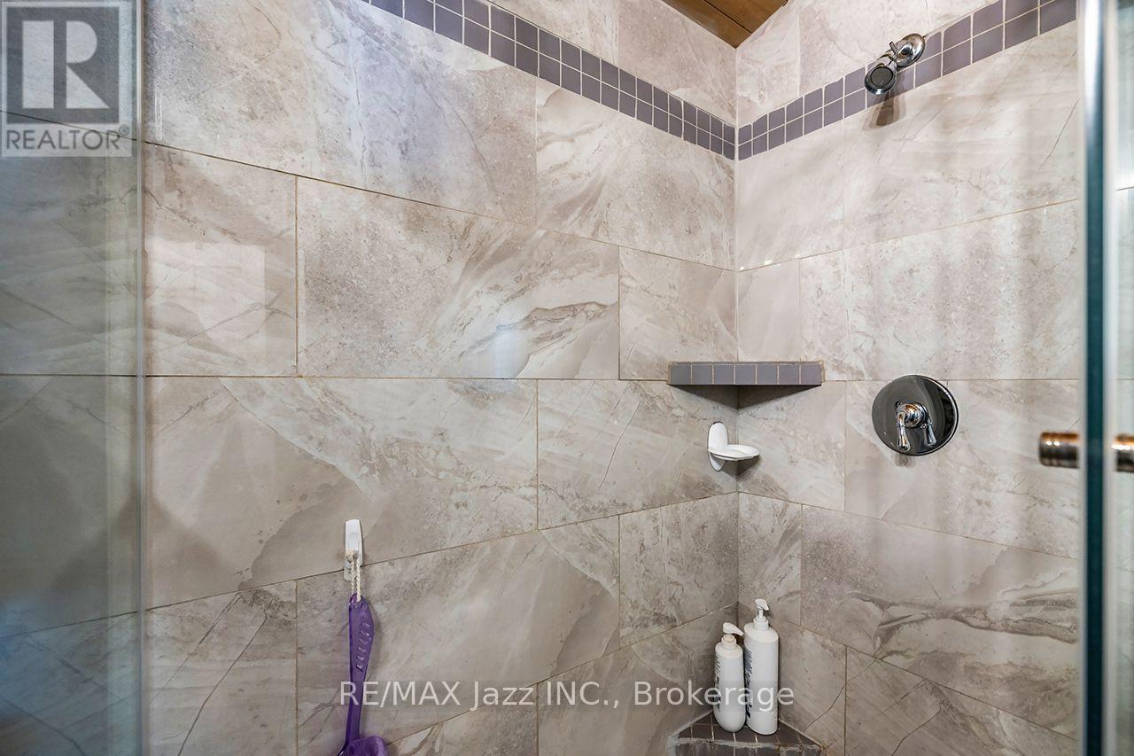 923 Silver Leaf Drive, Otonabee-South Monaghan, Ontario  K0L 1B0 - Photo 14 - X13839120