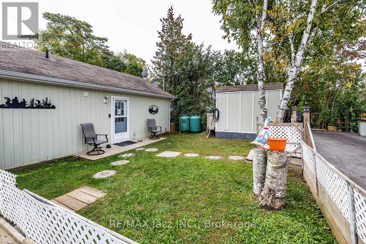 923 Silver Leaf Drive, Otonabee-South Monaghan, Ontario  K0L 1B0 - Photo 35 - X13839120