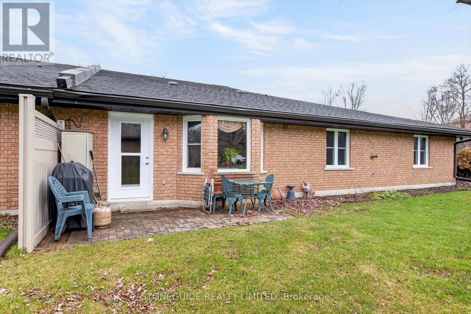 10 - 21 Paddock Wood, Peterborough (Ashburnham Ward 4), Ontario  K9H 7H2 - Photo 32 - X13839176