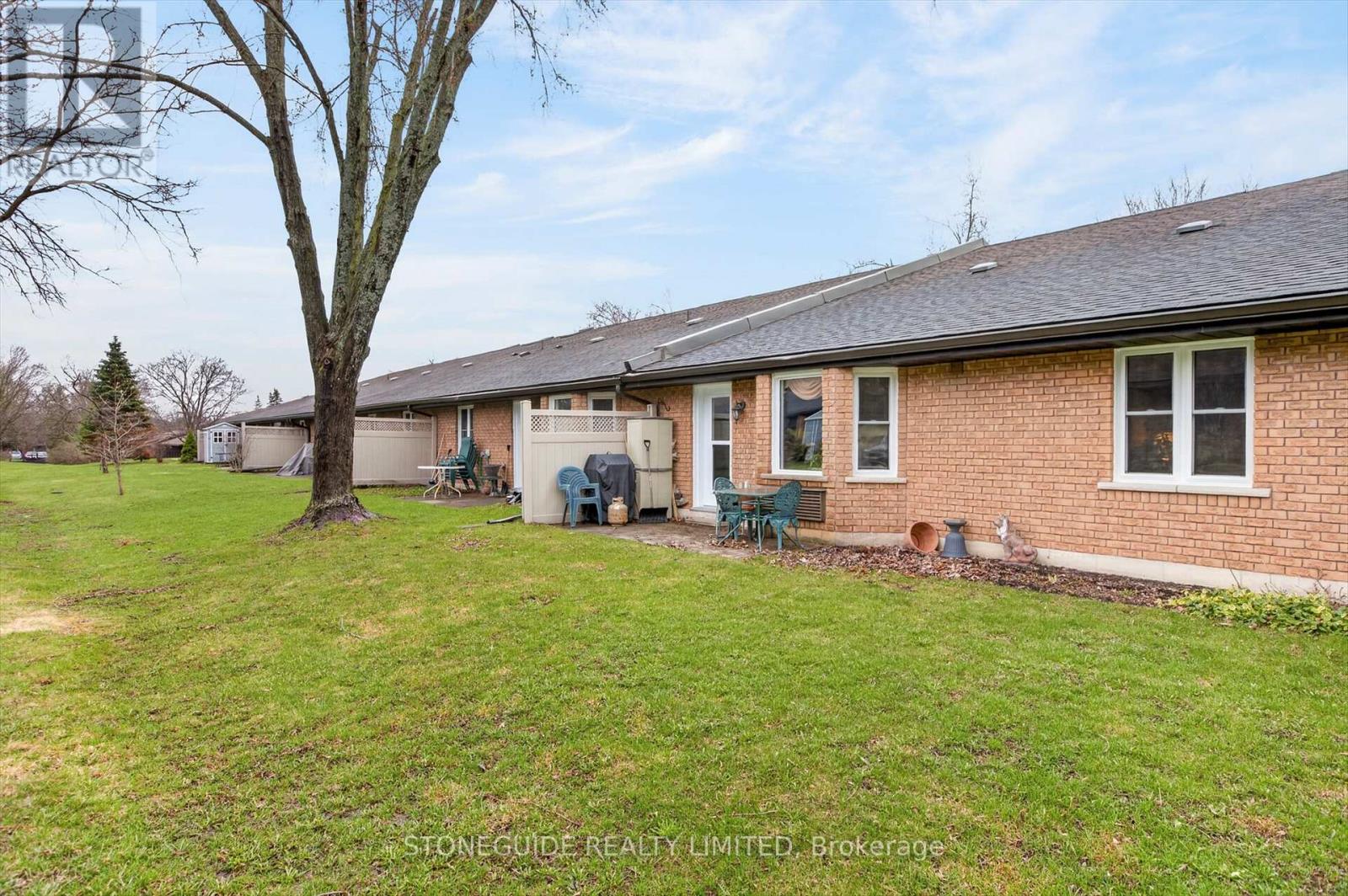 10 - 21 Paddock Wood, Peterborough (Ashburnham Ward 4), Ontario  K9H 7H2 - Photo 33 - X13839176