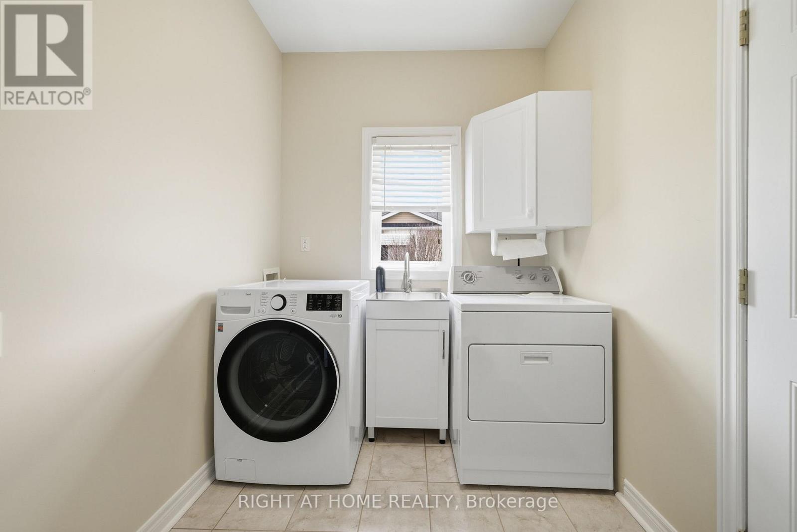 5 Park Place Lane, Clarington (Newcastle), Ontario  L1B 0B2 - Photo 24 - E13838894