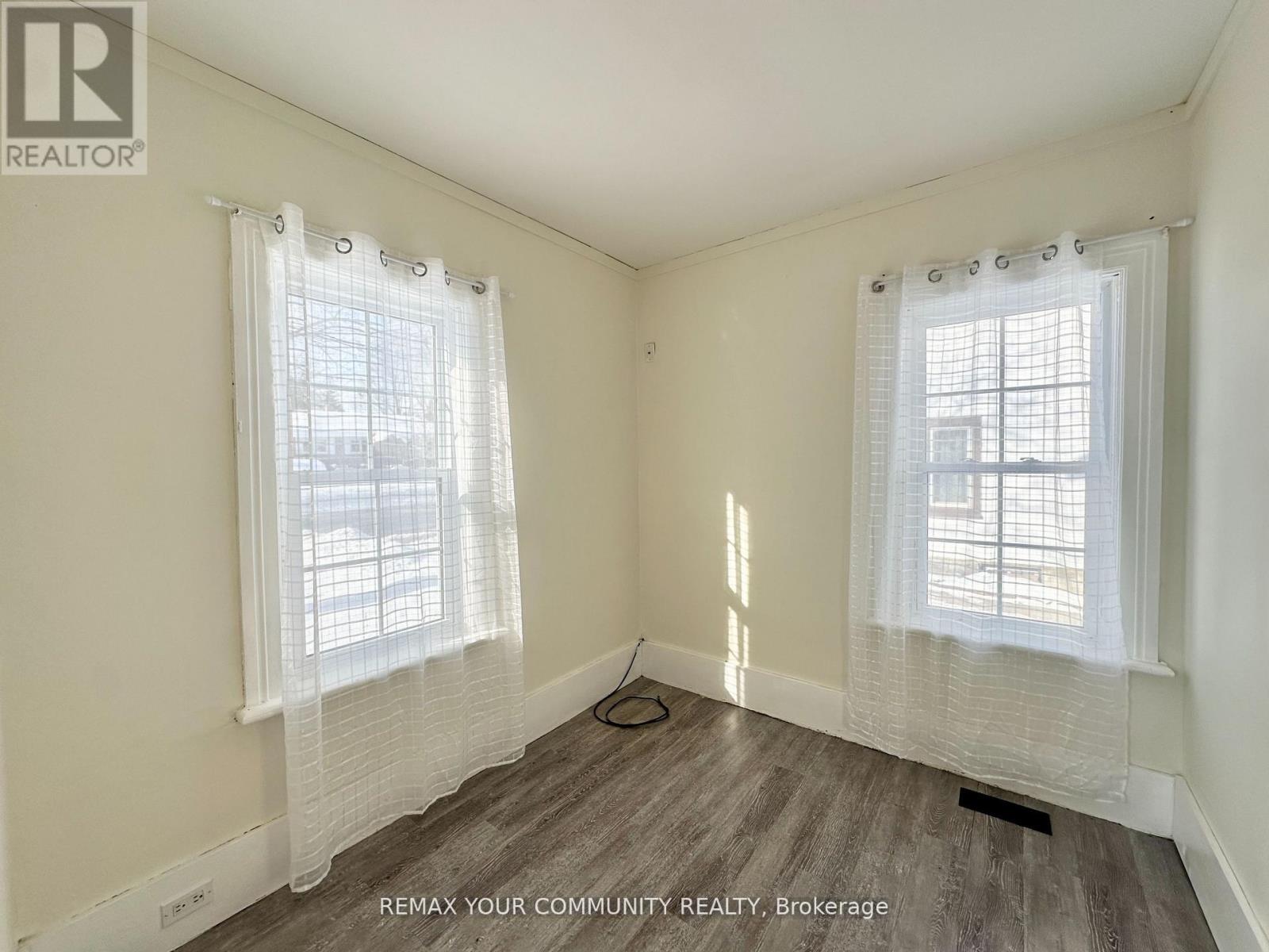 74 Adelaide Street S, Kawartha Lakes (Lindsay), Ontario  K9V 3K1 - Photo 12 - X13839832