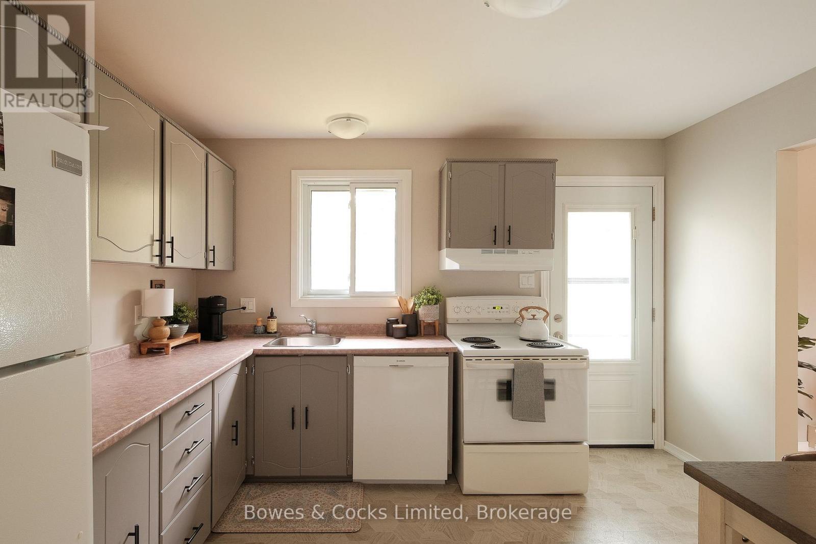 591 Otonabee Drive, Peterborough (Ashburnham Ward 4), Ontario  K9J 7X8 - Photo 10 - X13840090