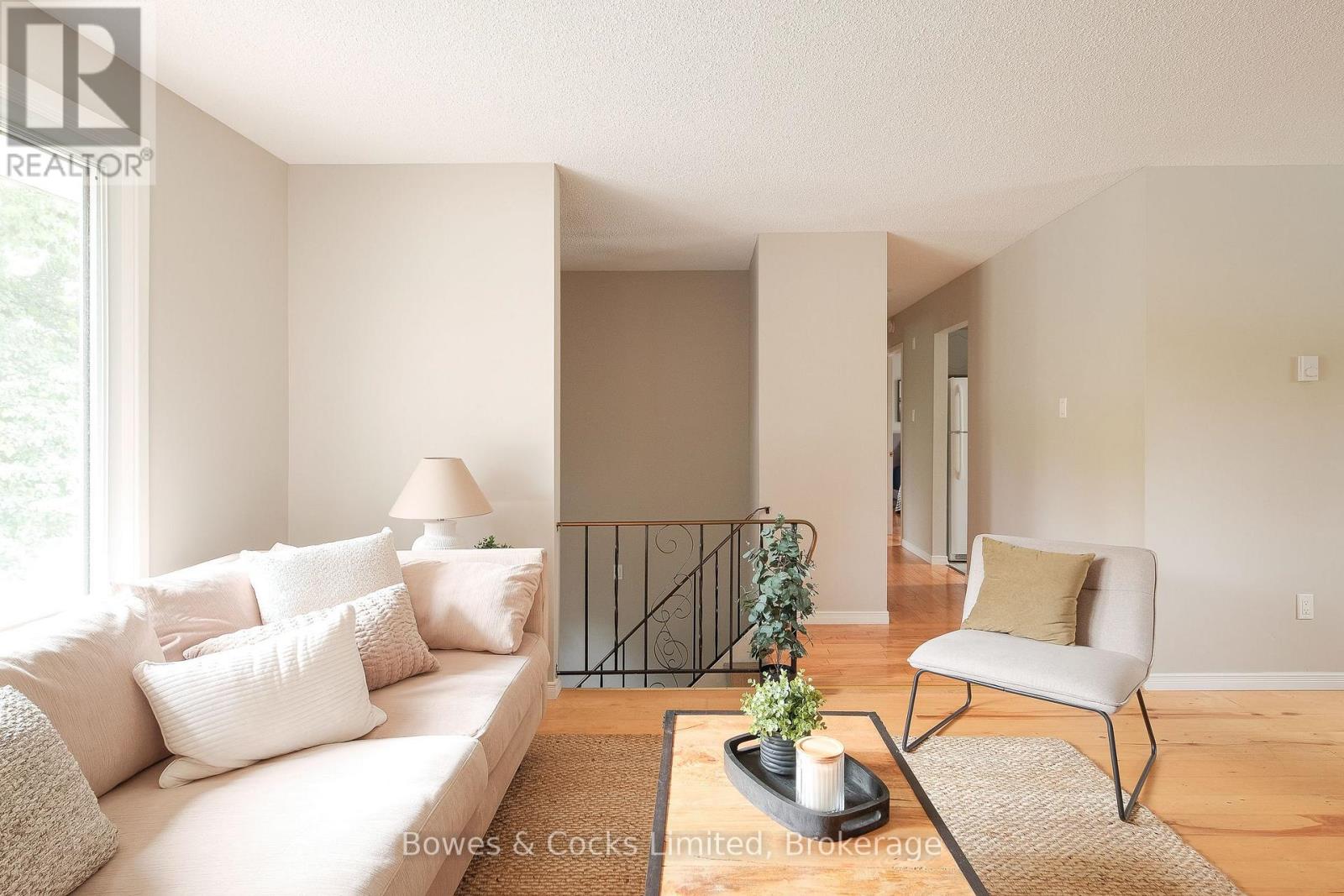 591 Otonabee Drive, Peterborough (Ashburnham Ward 4), Ontario  K9J 7X8 - Photo 4 - X13840090