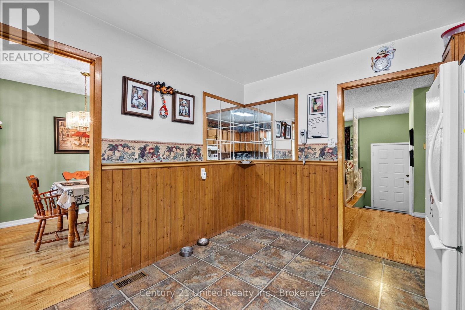 941 Golfview Road, Peterborough (Otonabee Ward 1), Ontario  K9J 7W2 - Photo 8 - X13840730