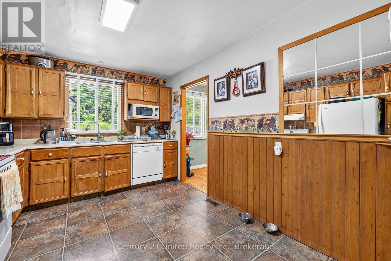 941 Golfview Road, Peterborough (Otonabee Ward 1), Ontario  K9J 7W2 - Photo 9 - X13840730