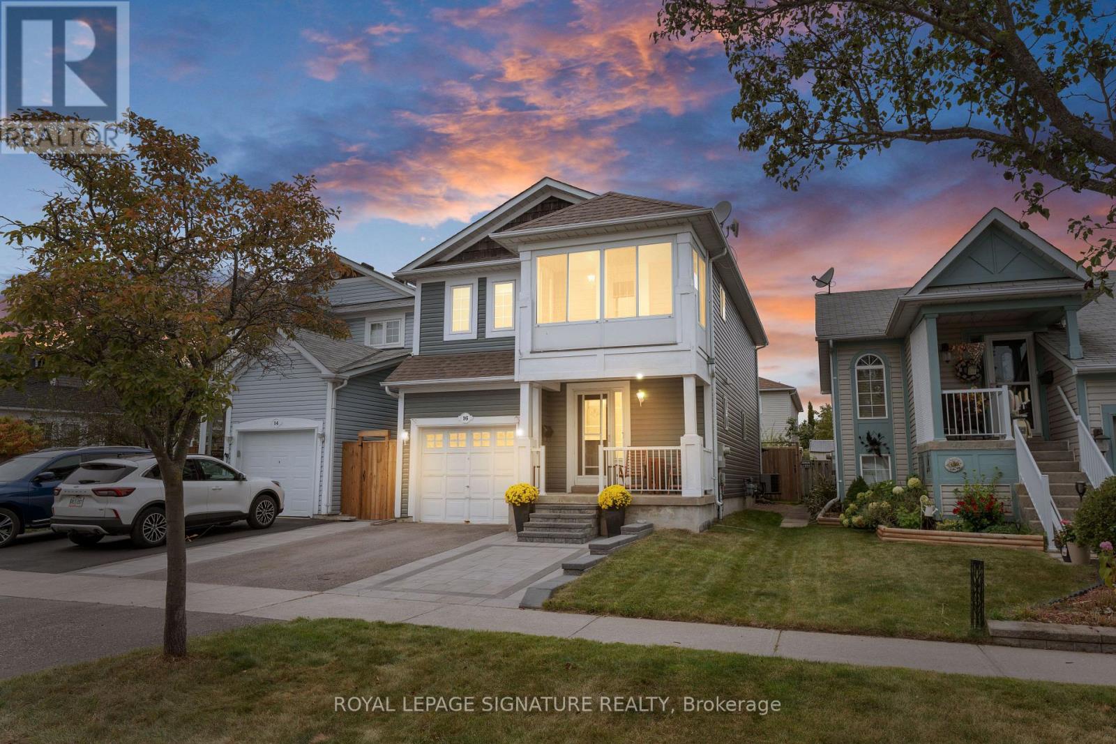 16 Beacham Crescent, Clarington (Newcastle), Ontario  L1B 1N2 - Photo 2 - E13841030