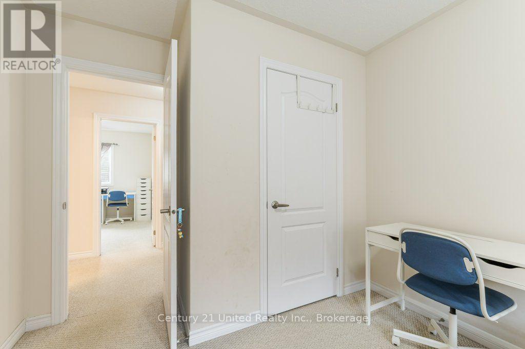 57 Voyageur Street, Peterborough (Northcrest Ward 5), Ontario  K9L 0E7 - Photo 13 - X13841330