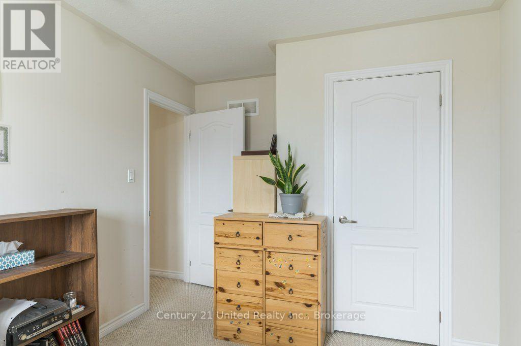 57 Voyageur Street, Peterborough (Northcrest Ward 5), Ontario  K9L 0E7 - Photo 17 - X13841330