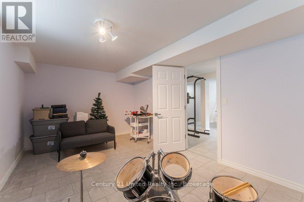 57 Voyageur Street, Peterborough (Northcrest Ward 5), Ontario  K9L 0E7 - Photo 19 - X13841330