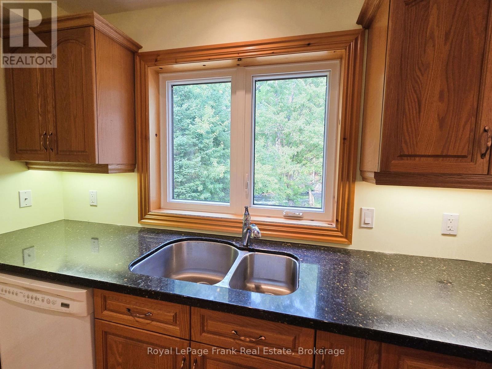 8847 Highway 28, North Kawartha, Ontario  K0L 1A0 - Photo 17 - X13841562