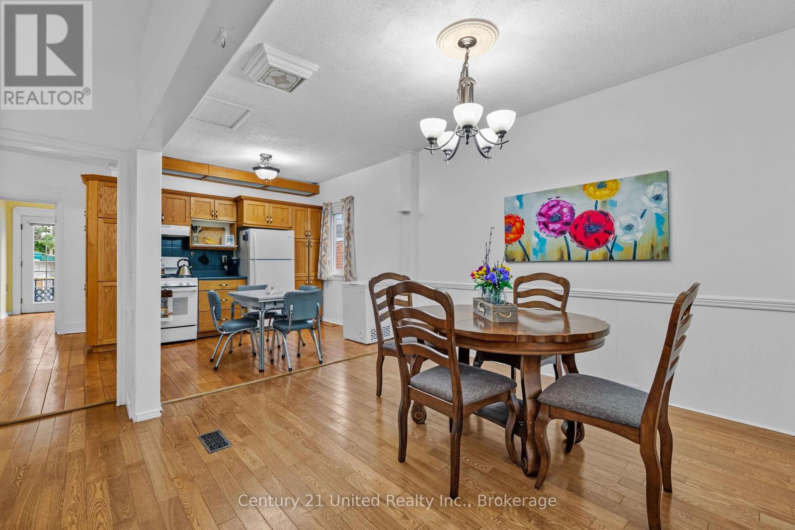 528 Brioux Avenue, Peterborough (Otonabee Ward 1), Ontario  K9J 4G7 - Photo 6 - X13842796