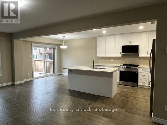 232 O'neil Street, Peterborough (Monaghan Ward 2), Ontario  K9K 0H1 - Photo 6 - X13842806