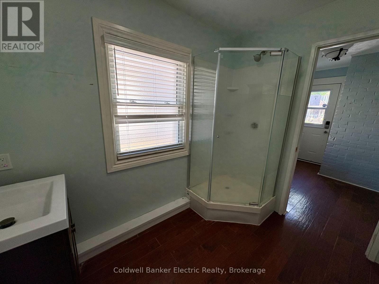 21 Sussex Street N, Kawartha Lakes (Lindsay), Ontario  K9V 4H3 - Photo 8 - X13842960