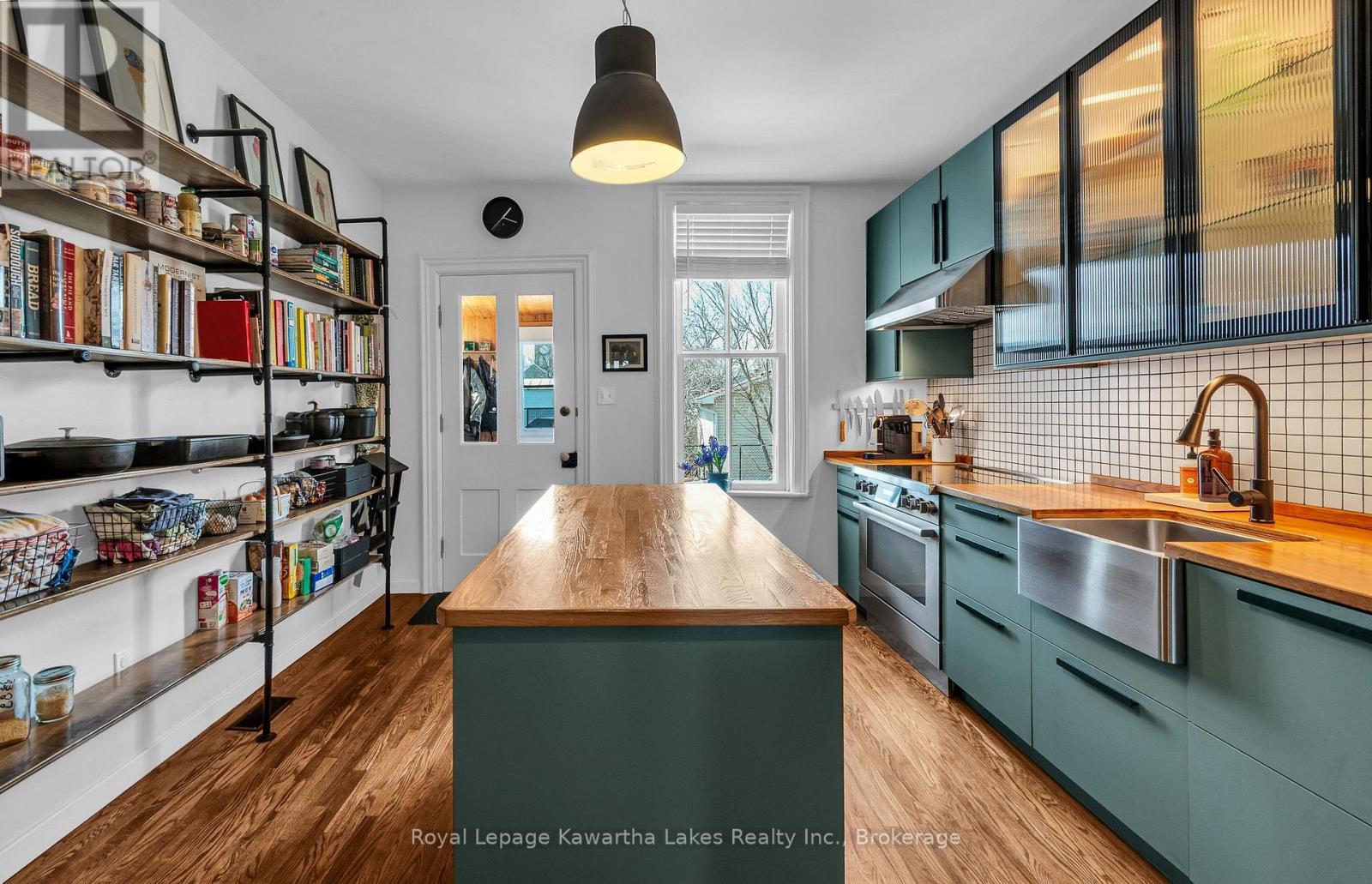 63 William Street N, Kawartha Lakes (Lindsay), Ontario  K9V 4A3 - Photo 8 - X13842962