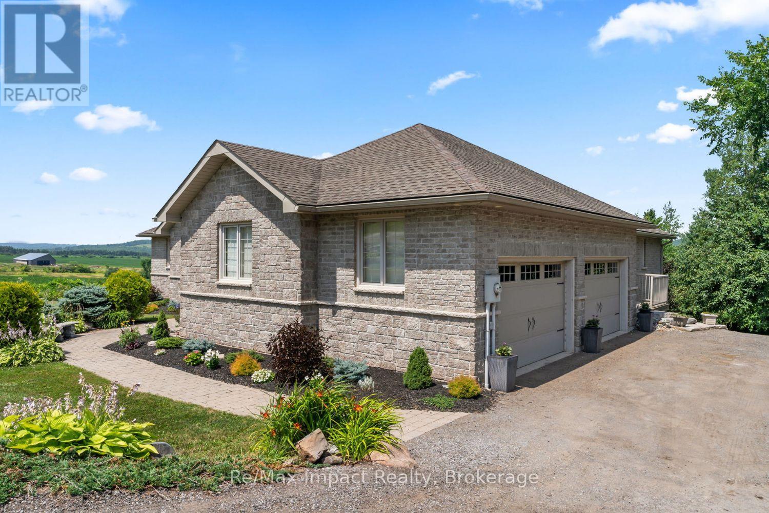 422 7a Highway, Cavan Monaghan (Cavan Twp), Ontario  L0A 1C0 - Photo 4 - X13843090