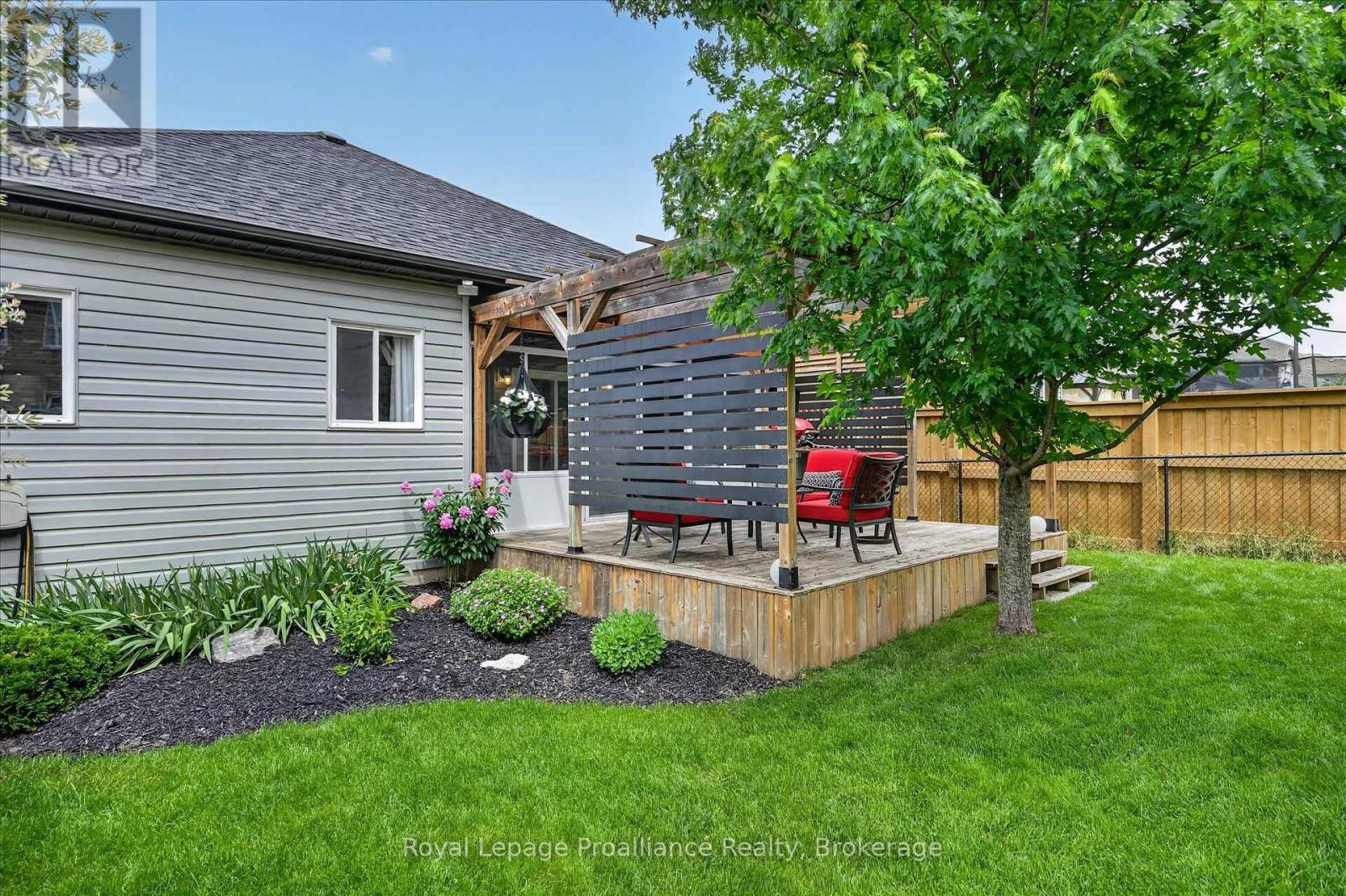 645 Goodwin Terrace, Peterborough (Monaghan Ward 2), Ontario  K9J 0H6 - Photo 37 - X13843180