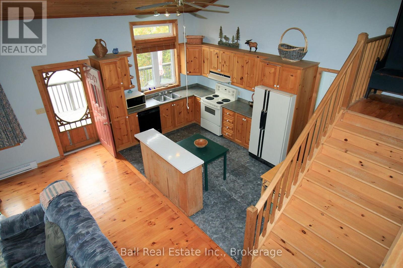 1034 Charlie George Lake Drive N, Dysart Et Al (Harcourt), Ontario  K0L 1X0 - Photo 12 - X13843990