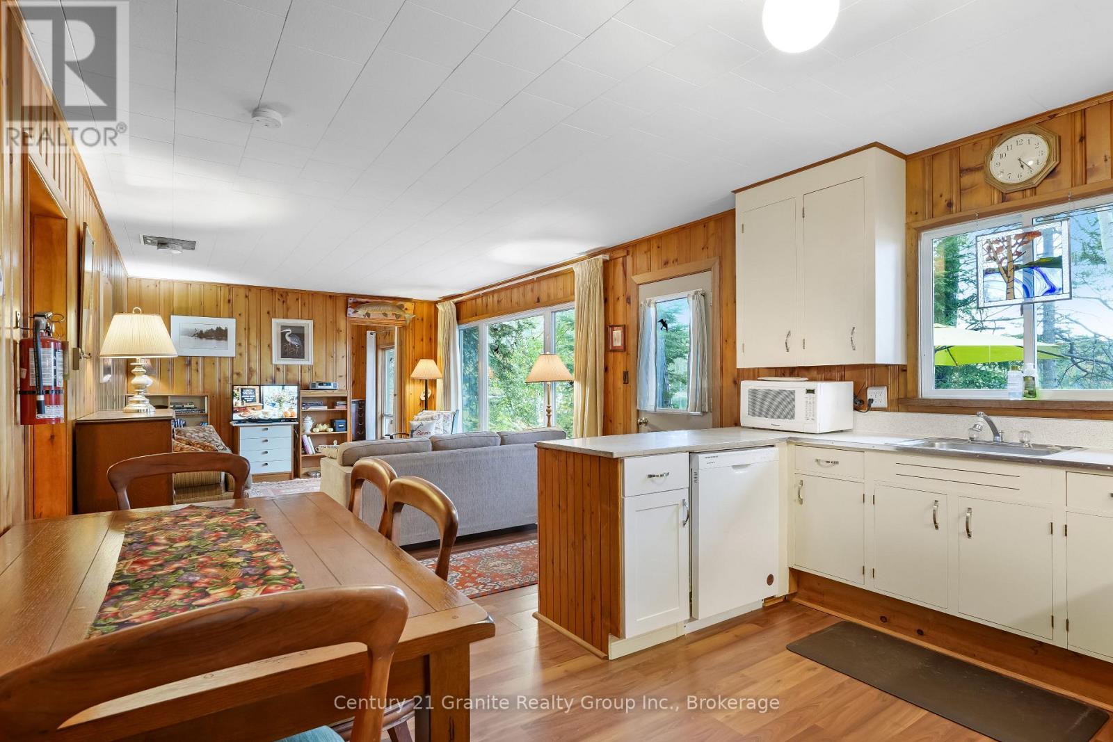 4175 Elephant Lake Road, Dysart Et Al (Harcourt), Ontario  K0L 3C0 - Photo 10 - X13844172