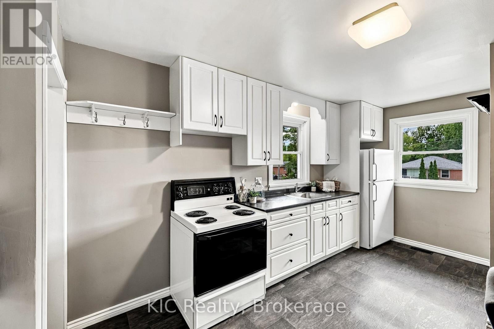 198 Mcclennan Street, Peterborough (Northcrest Ward 5), Ontario  K9H 5H7 - Photo 16 - X13845548