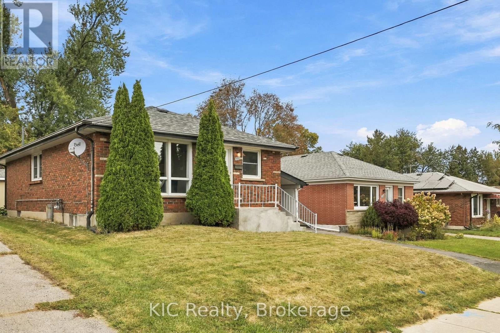 198 Mcclennan Street, Peterborough (Northcrest Ward 5), Ontario  K9H 5H7 - Photo 2 - X13845548