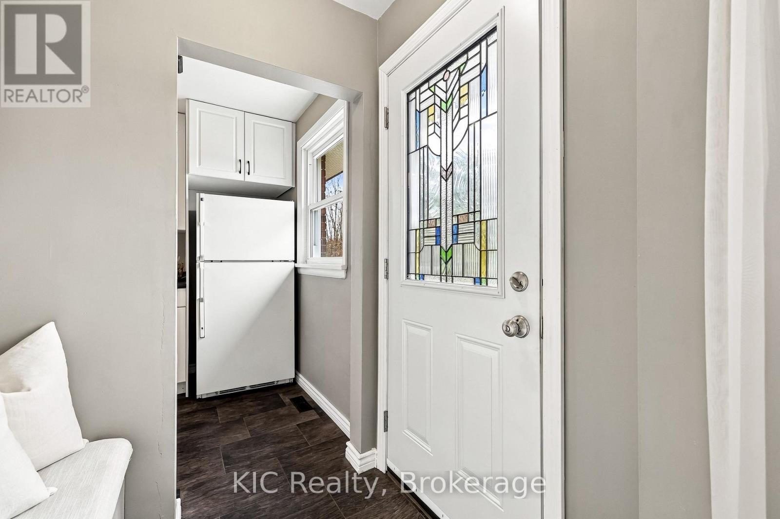 198 Mcclennan Street, Peterborough (Northcrest Ward 5), Ontario  K9H 5H7 - Photo 6 - X13845548