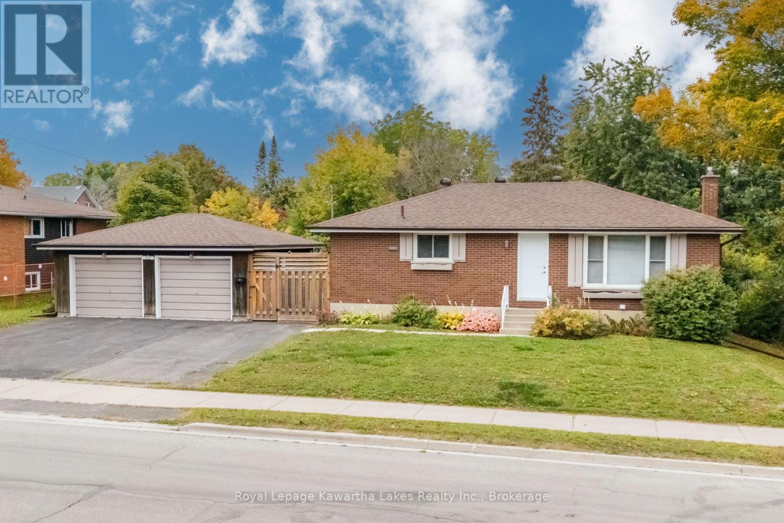 115 VICTORIA AVENUE N, kawartha lakes (lindsay), Ontario