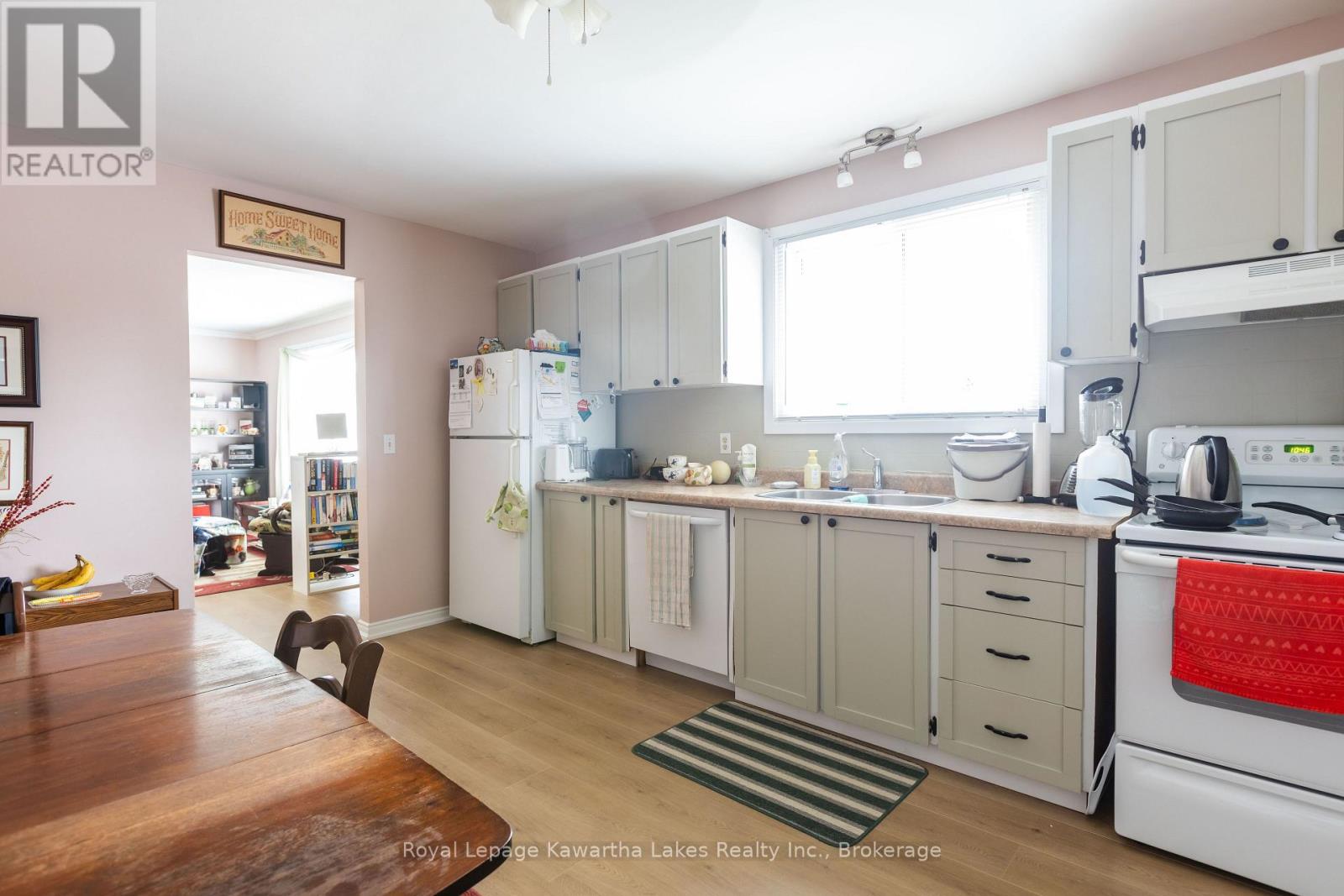115 Victoria Avenue N, Kawartha Lakes (Lindsay), Ontario  K9V 4G9 - Photo 8 - X13846648