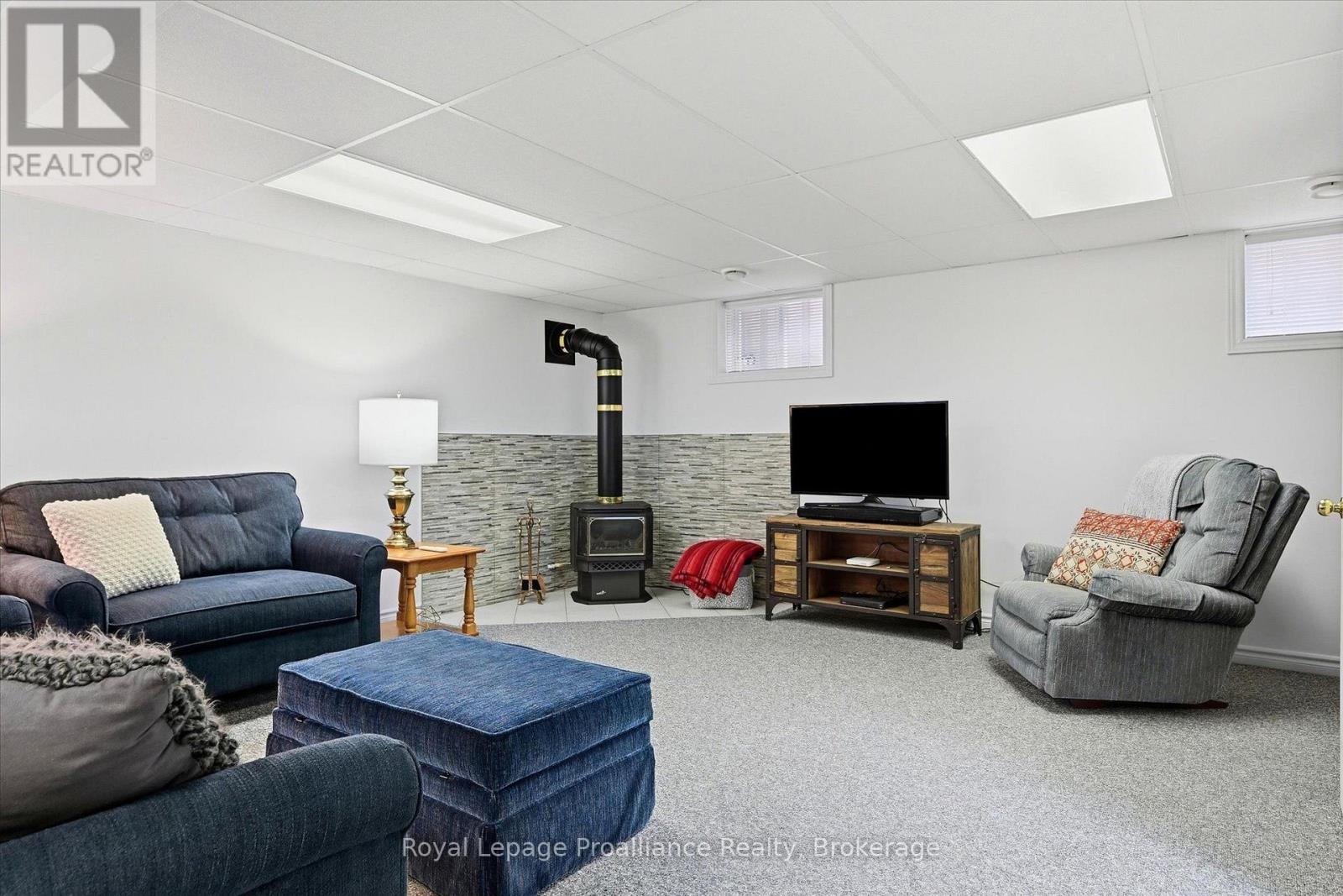 2979 Jennifer Drive, Peterborough (Northcrest Ward 5), Ontario  K9L 1Z9 - Photo 34 - X13847222